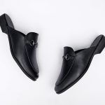 mule preto com detalhe de metal em onix meisis shoes (2)