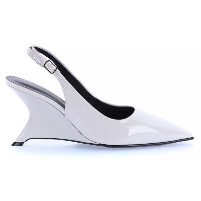 Scarpin Emilia Off White Salto Anabela